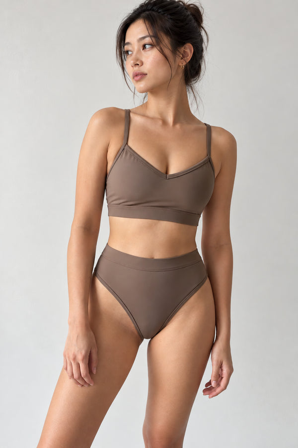 Rise Leg Bottom in Mocha