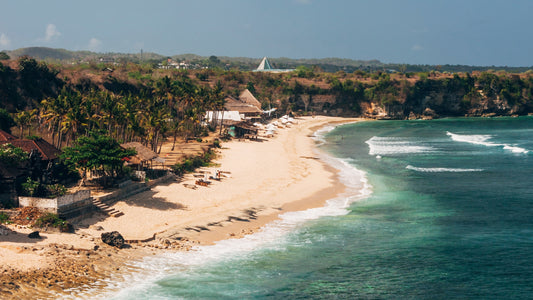 Das ultimative Bali-Surferlebnis: Stilvoll surfen in Indonesiens Surfmekka