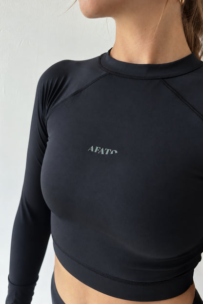Cropped Rash Guard in Black