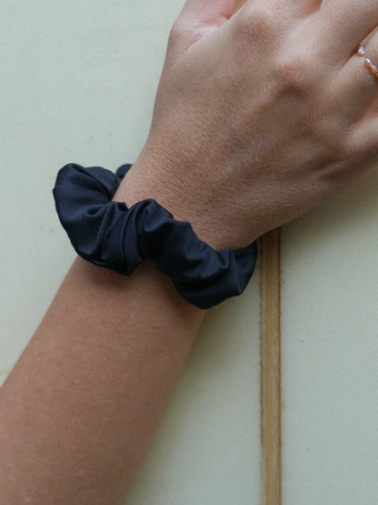 Scrunchie in Black