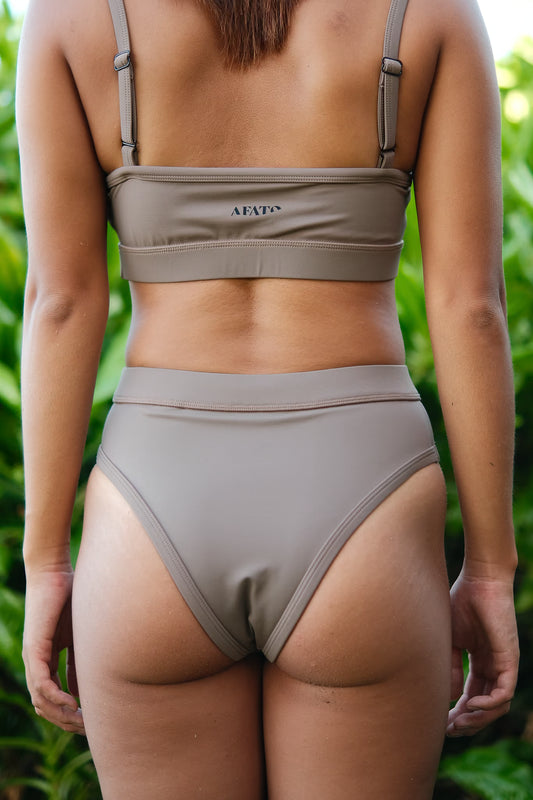 Rise Leg Bottom in Mocha