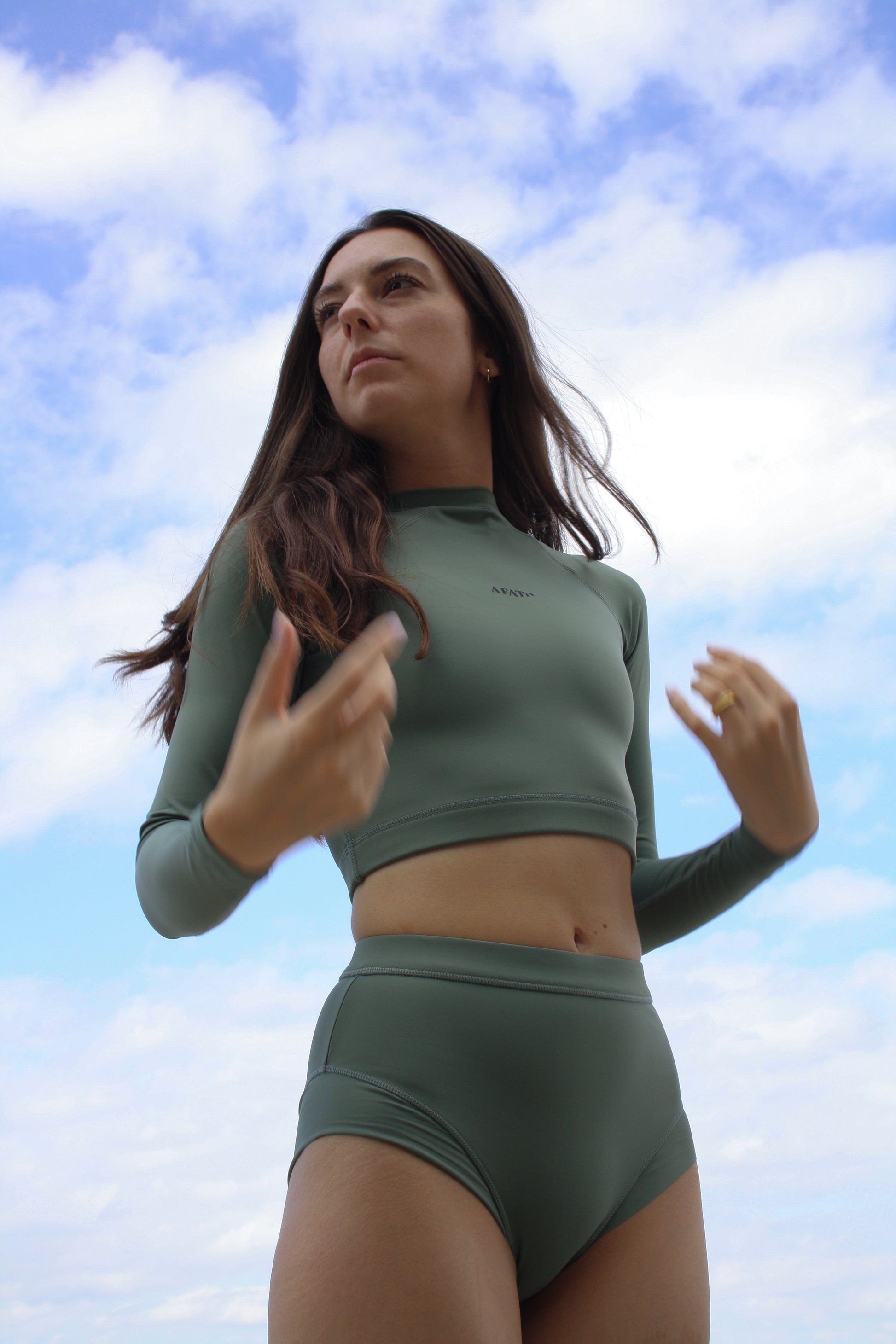 AFATO surfwear outfit in sage green – stylish and functional for any wave.