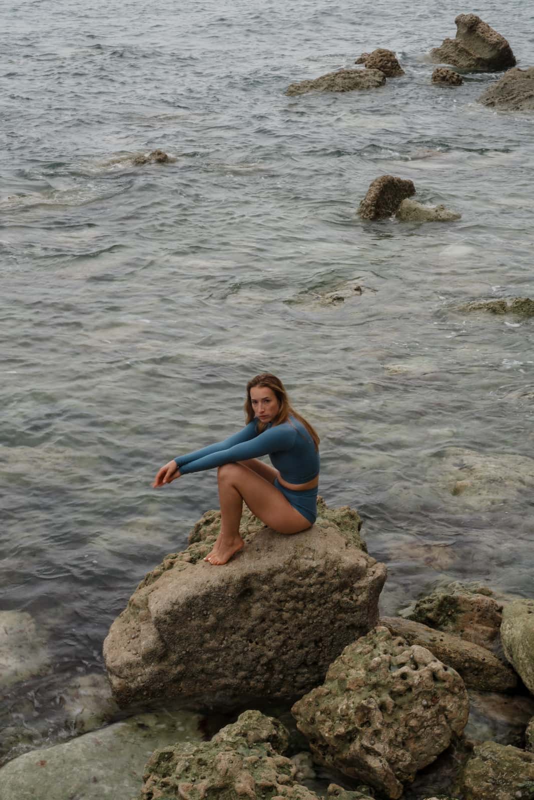 Cropped Rash Guard in Slate Blue